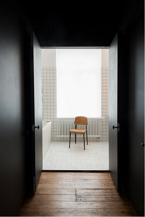 Leuchtend Grau Marz 2013