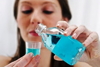 Perhatikan! Penting atau Tidak Untuk kesehatan Berkumur dengan Mouthwash Sesudah Sikat Gigi? Perhatikan! Penting atau Tidak Untuk kesehatan Berkumur dengan Mouthwash Sesudah Sikat Gigi?