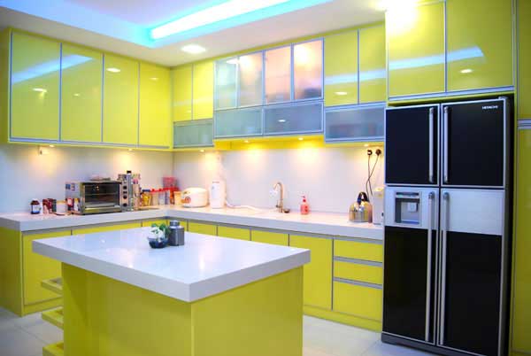 Blog Hati Aku Dapur Idaman Ya Design Mcm Ni Siap Ada Meja Kat Tgh Boleh Buat Rancangan Memasak Apa Khabar Semua Hari Wan Nak Masak Ayam Goreng Hitam