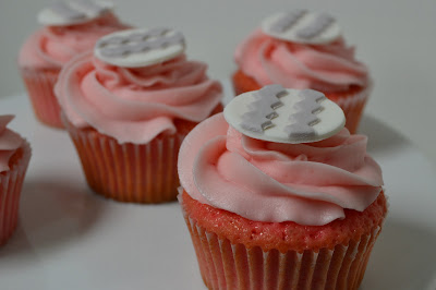 pink cupcakes and gray chevron - sweet cakes by rebecca