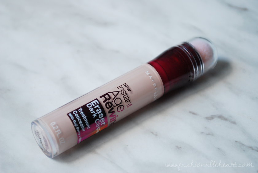 bbloggers, bbloggersca, canadian beauty bloggers, maybelline instant age rewind eraser, concealer, fair, swatch, review, dark circles