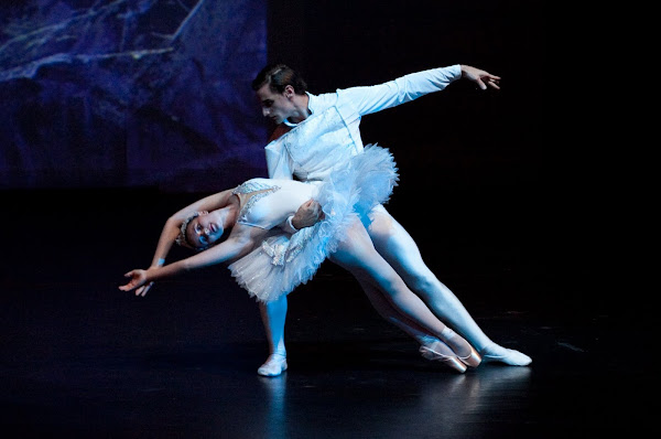 Pas de Deux from Swan Lake. The Ballet School Caboolture Qld.