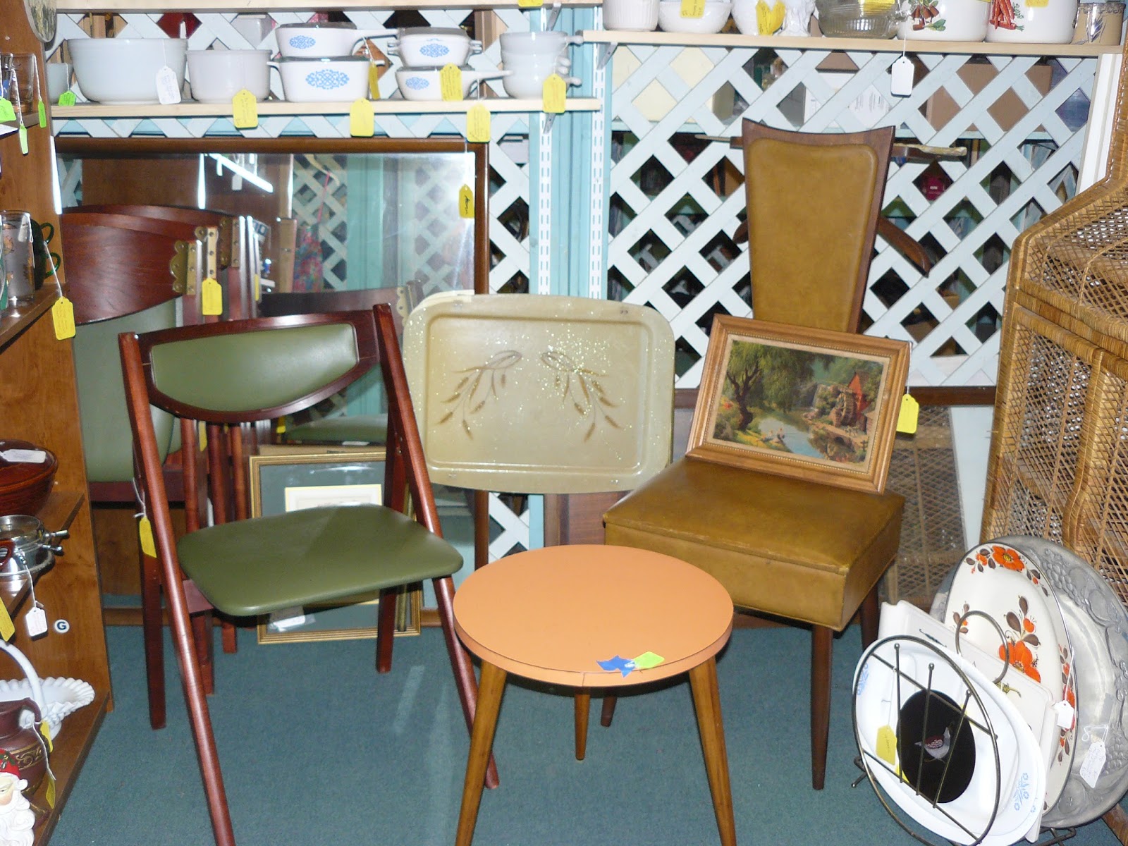 SCRANBERRY COOP Vintage Furniture! Mid Century, Avocado Green, Orange