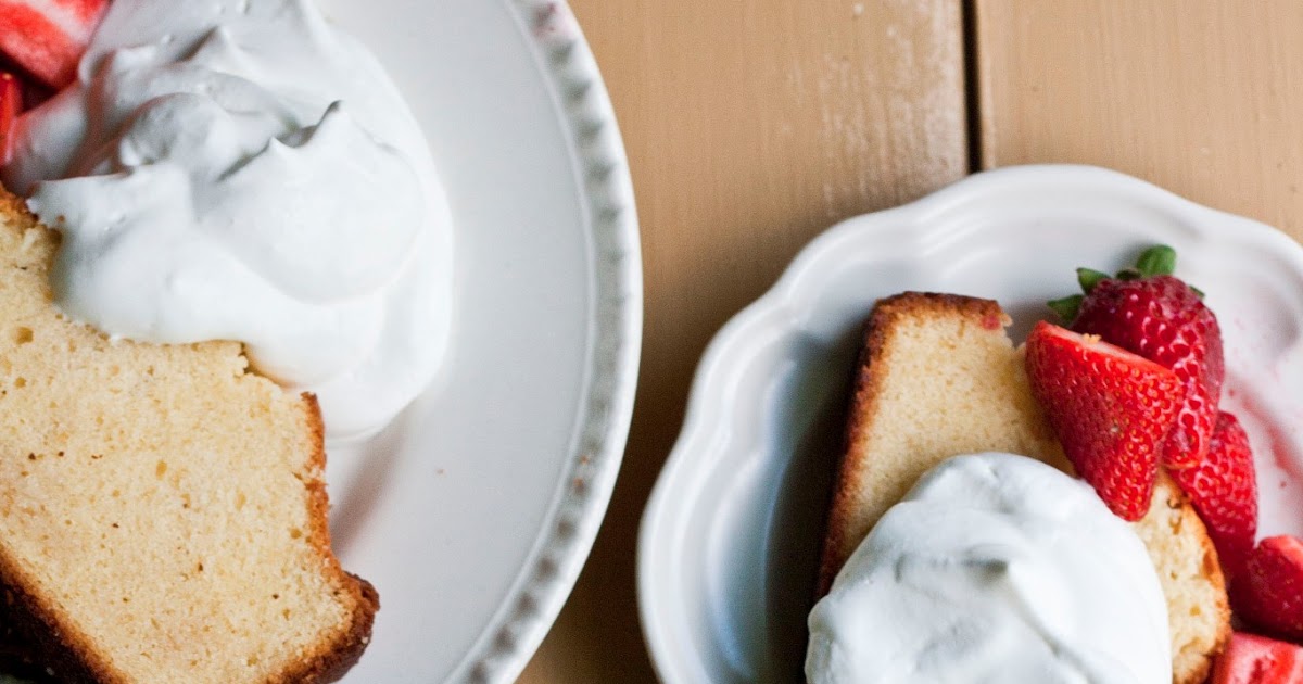 Sweetened Condensed Milk Loaf with Strawberries and Cream hummingbird