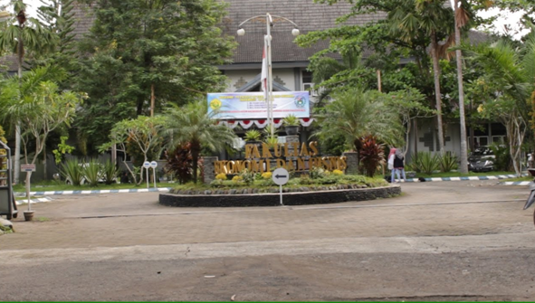 6+ Fakta Fakultas Ekonomi dan Bisnis Universitas Jember