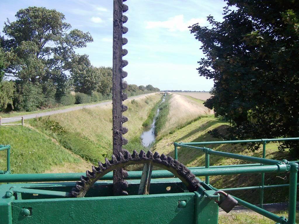 Liberal England Sutton Bridge and the relics of a Lincolnshire potato