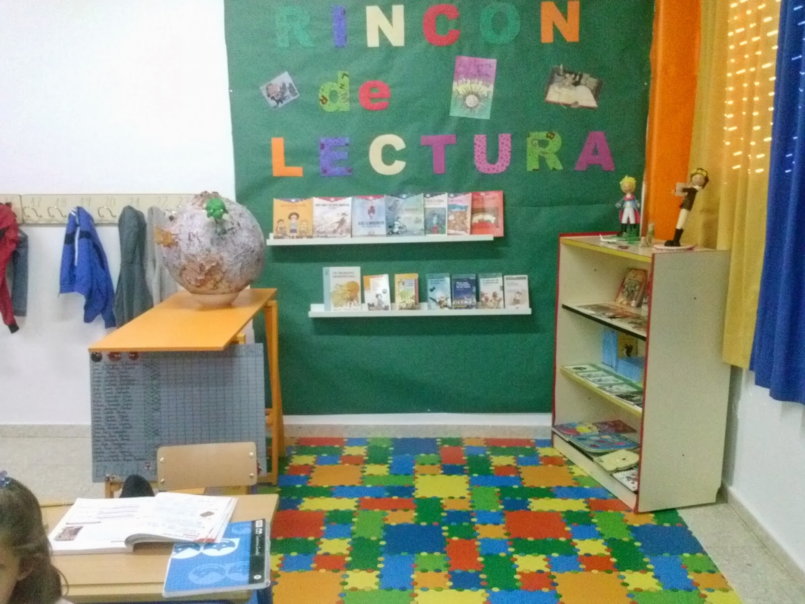 C.E.I.P. JUAN MARTÍN PINZÓN (RONDA): Rincón de lectura de 2º de Primaria.