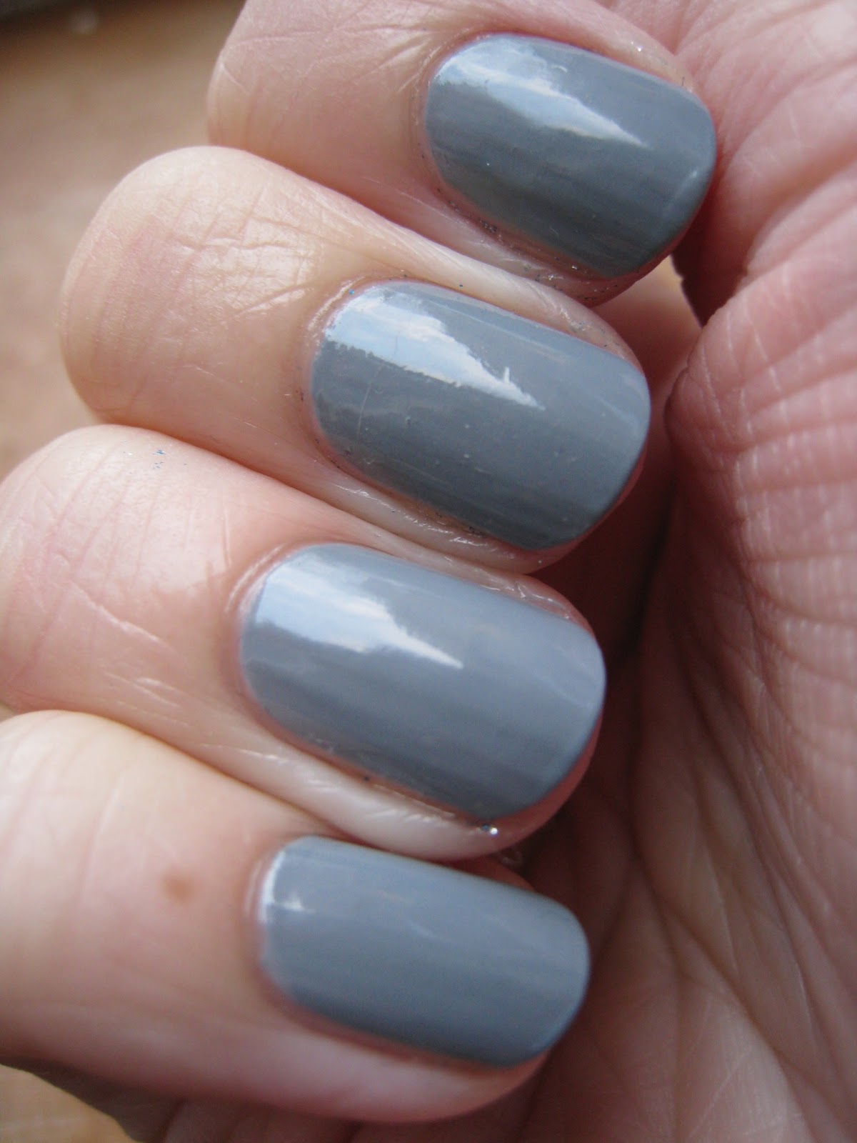Naily perfect Rimmel Grey Matter + Urban Outfitters Studio 54 = clever