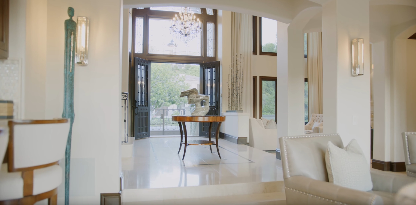 Luxury Home Interior Design vs. 30241 Via Festivo in San Juan Capistrano, California