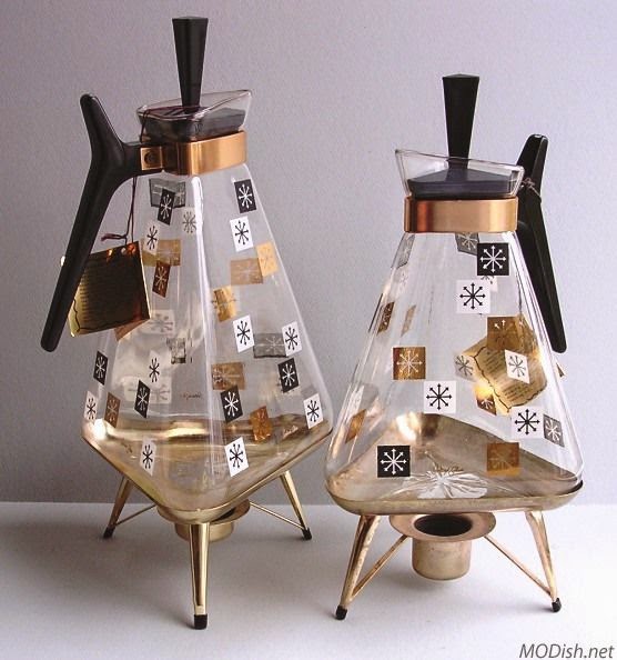 to the World of Vintage Lindy Lou! Love Vintage Coffee Carafes