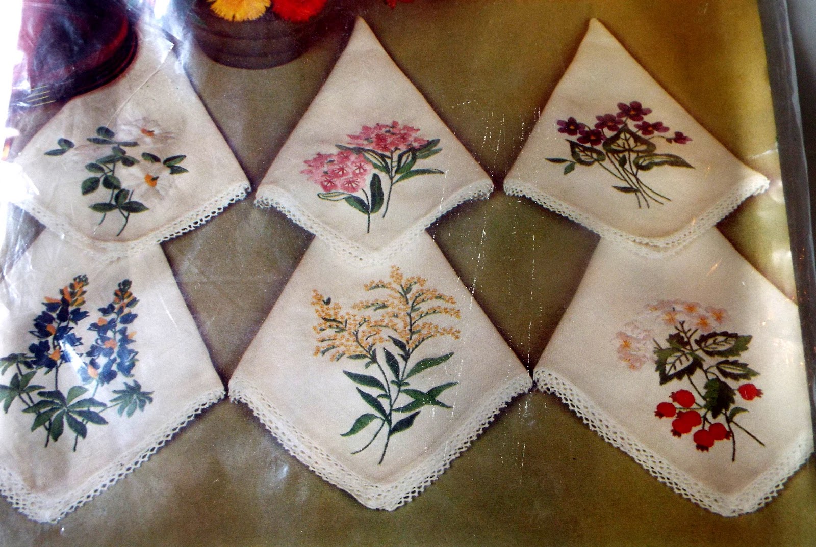 The incredible world of ebay vintage paragon wildflower napkins crewel The incredible world of ebay vintage paragon wildflower napkins crewel