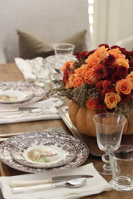 Jenny Steffens Hobick: Thanksgiving Table Setting | DIY Flower Pumpkin ...