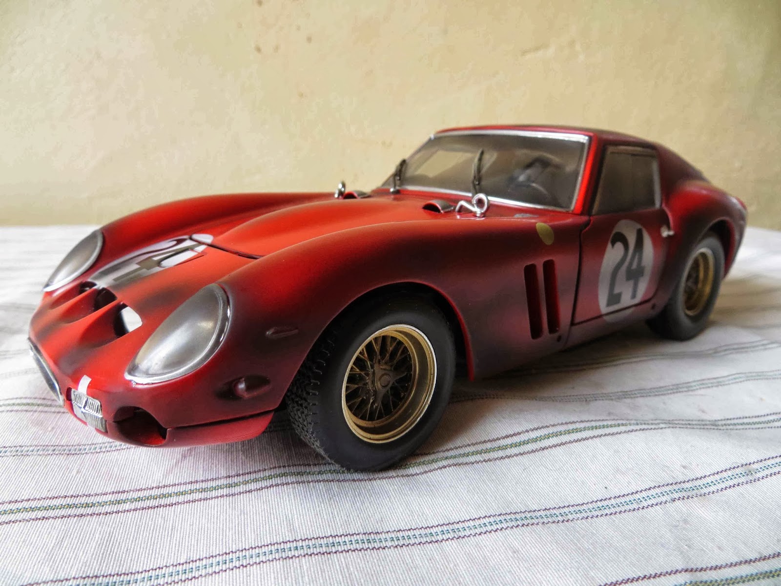 My Model Garage: Hot Wheels Ferrari 250 GTO