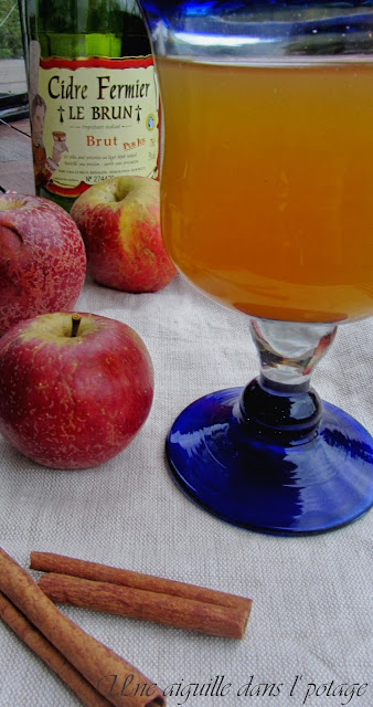 Cidre chaud à la cannelle