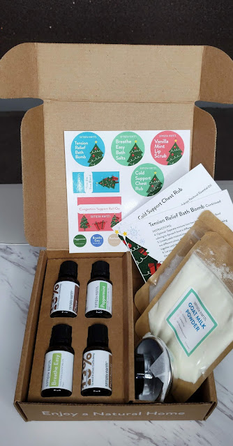 Review: Simply Earth Essential Oil Recipe Box