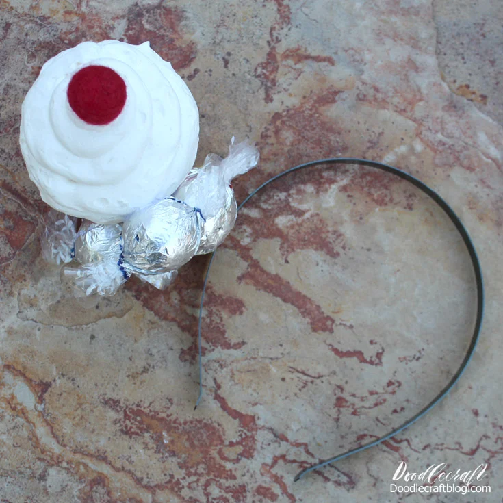 DIY Keychain for Essential Oils - Cupcakes and Cutlery