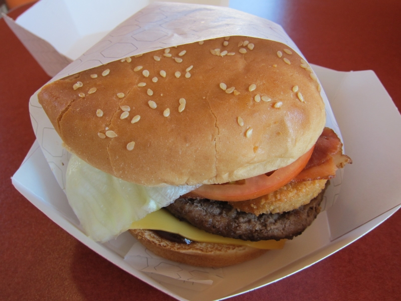 Review Jack in the Box Outlaw Burger