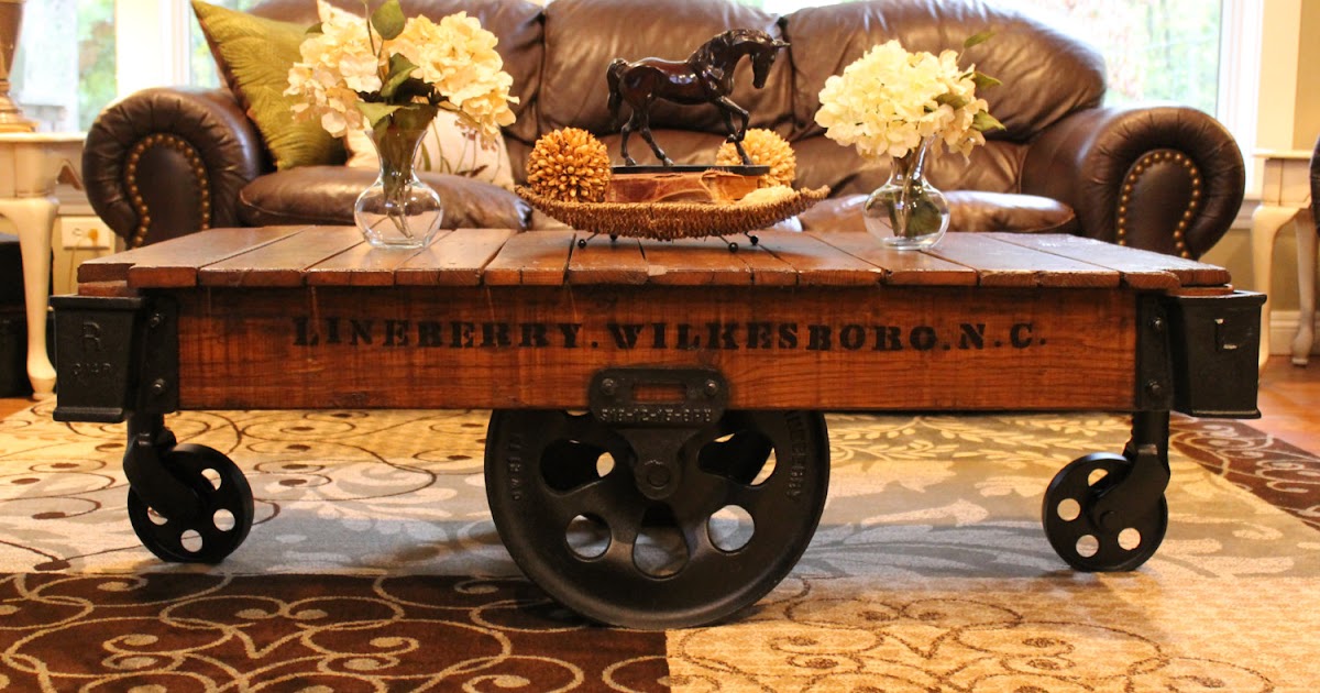 The Antiquer's Field Guide: Creative Coffee Tables