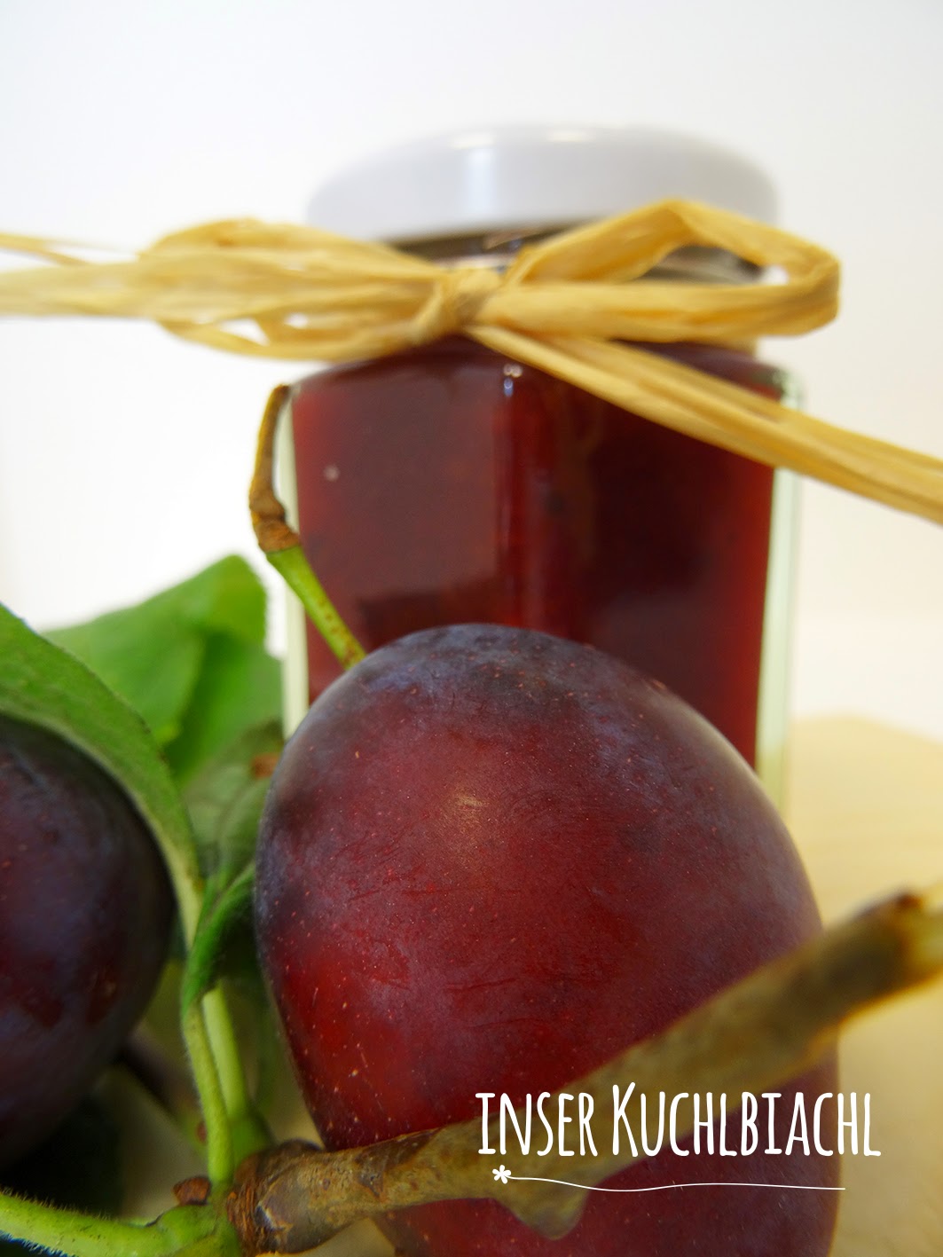 inser Kuchlbiachl: Zwetschgen Marmelade mit Zimt und Rum