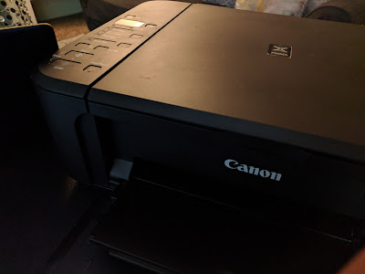 Impresora Canon MP250 lista para imprimir.