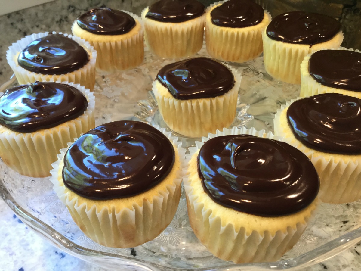 Boston Cream Cupcakes JustOneDonna