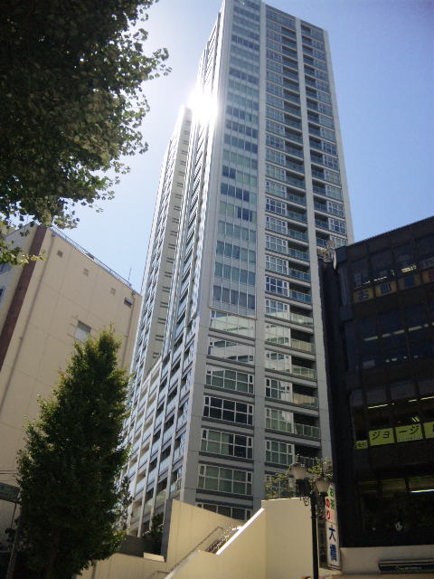 中野ツインマークタワー