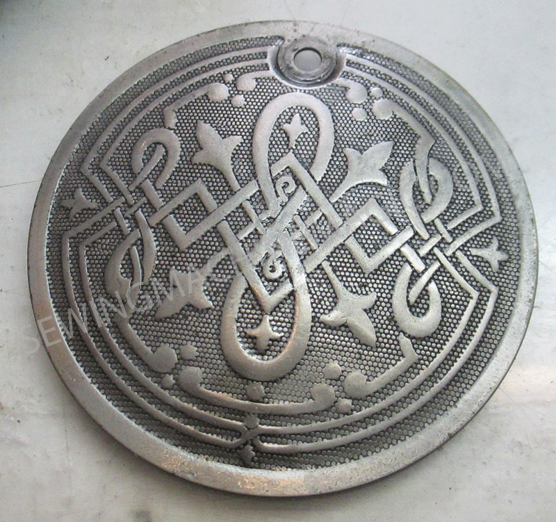 My Sewing Machine Obsession: Singer 15-90