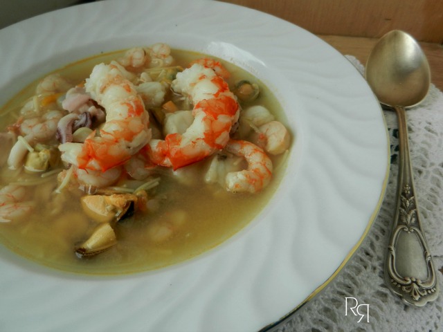 "Sopa de marisco"