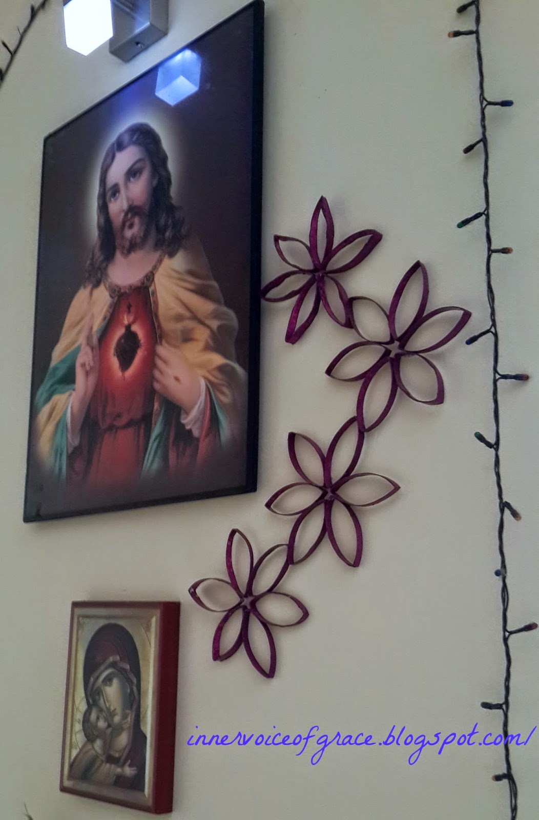 Poetic Mommy Tissue roll flowers wall decor