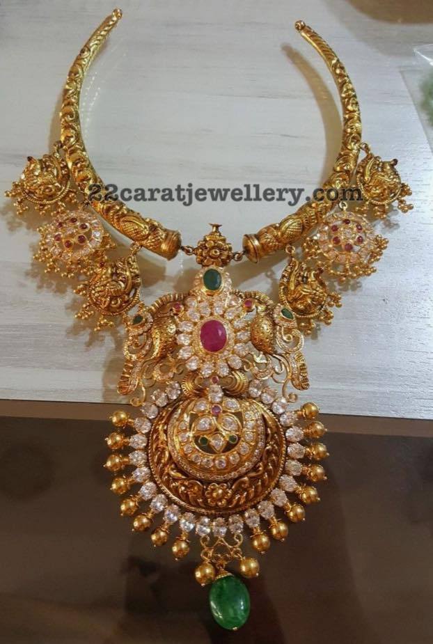 Golden 91.6 Hallmark Jewellery Pure Gold Necklace