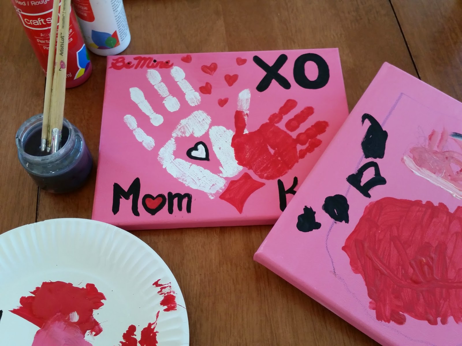 mother daughter handprint art