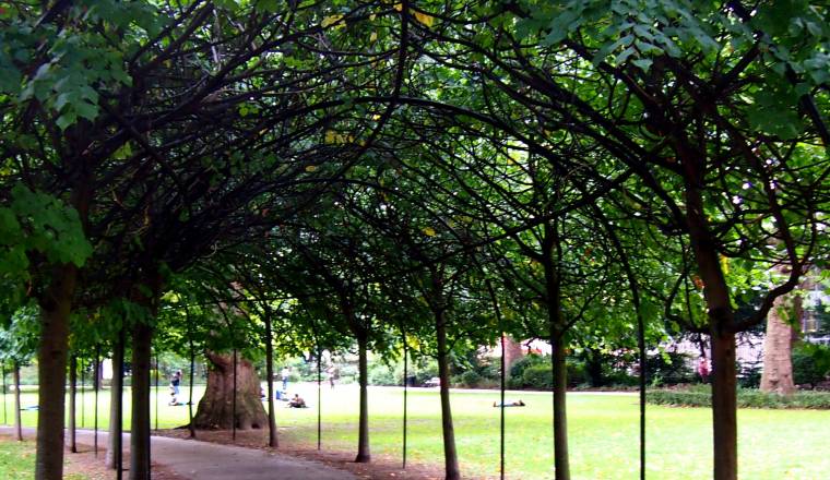 Escape The Bustle Of London At Russell Square Park Russell Square Park