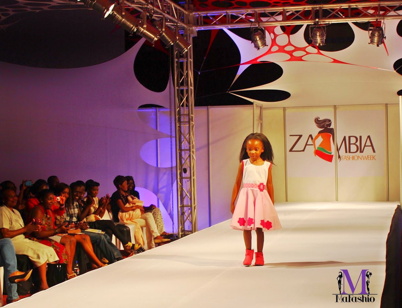 MaFashio: Zambia Fashion Week 2014: Day Two!