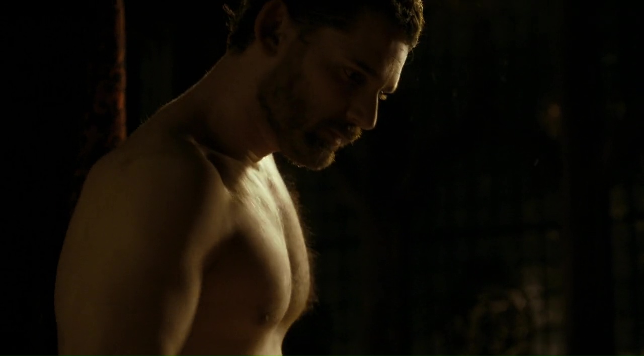 Eric Bana shirtless in The Other Boleyn Girl.