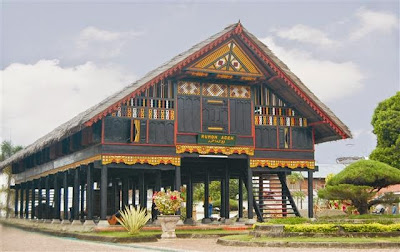 Rumah Adat Daerah Istimewa Aceh
