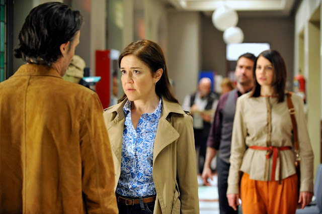 Avance del capítulo 3×12 Laura y el misterio del número 17 - Fans María