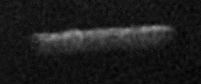 UFO News ~ Sky-Watcher Caught Giant Cylinder UFO Near Orion Nebula  plus MORE Interstellar%2Bcylinder%2BUFO%2B%2B%25283%2529