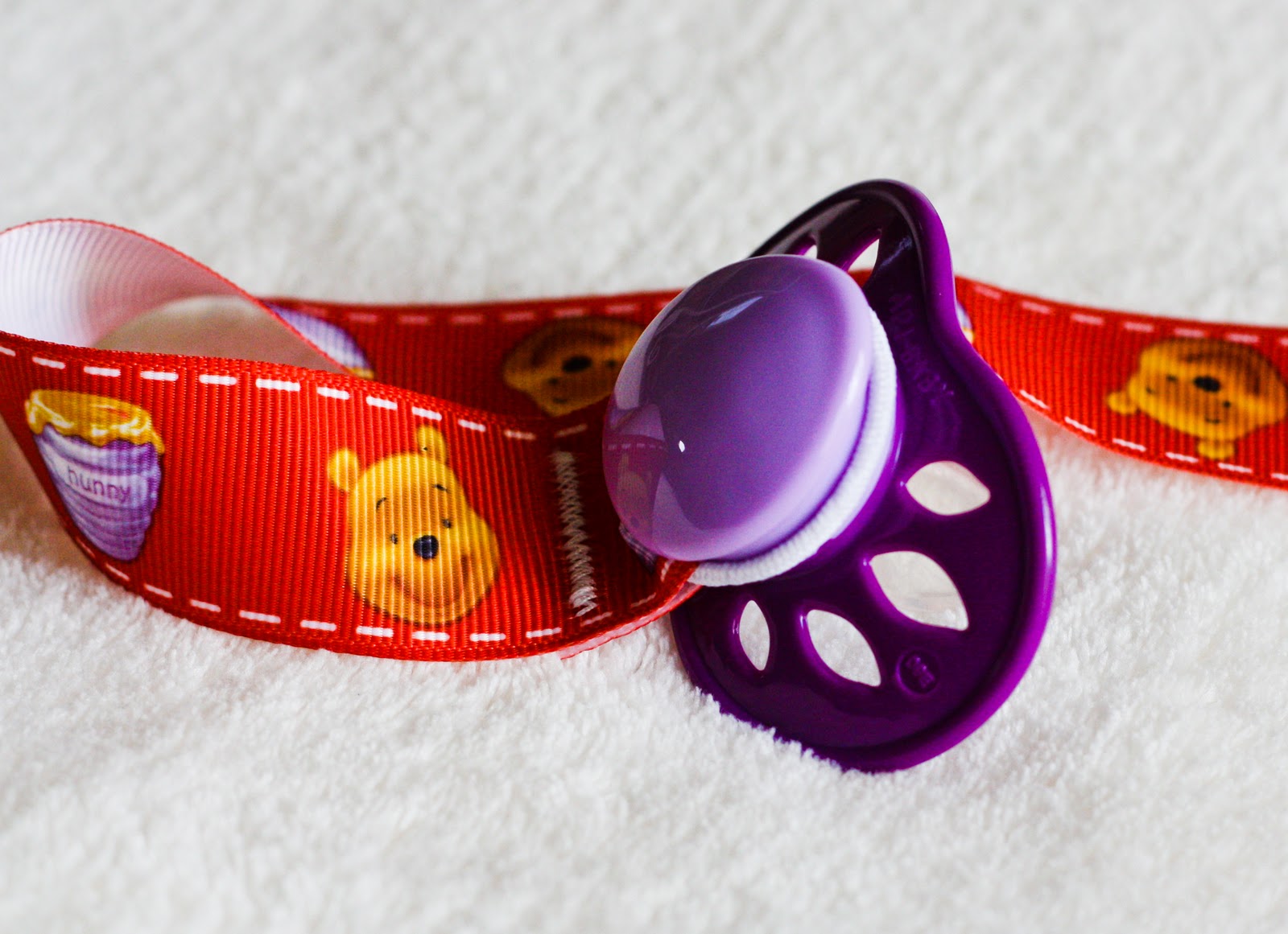 Tiny Looks Kids Boutique New Pacifier holders