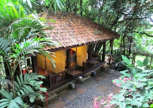 Wisata Kuliner Boemi Joglo Dago Bandung akan kembali merekomendasikan salah satu tempat wisata masakan yang asik untuk anda coba Wisata Kuliner Boemi Joglo Dago Bandung