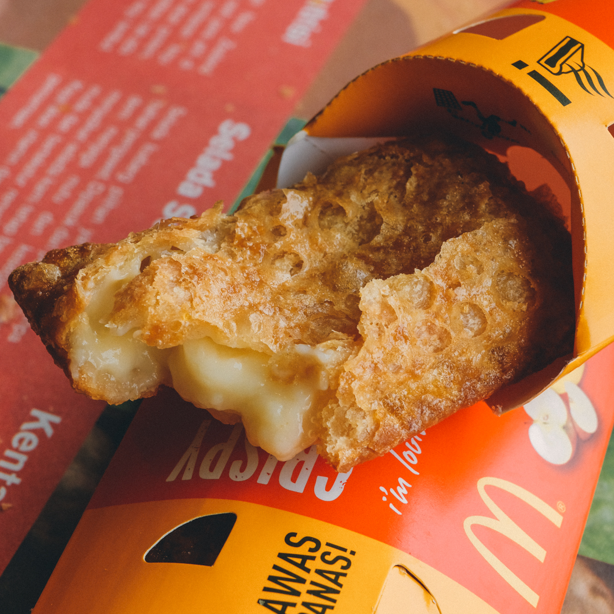 MCD APPLE BANANA PIE by MCD INDONESIA! eatandtreats Indonesian Food