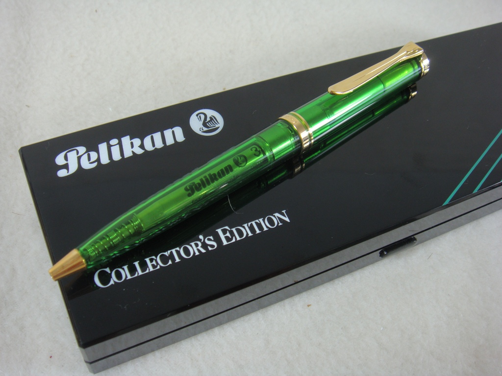 Fountain Pen Collector's Corner Pelikan K800 Green Demonstrator Ballpoint Pen Limited Edition