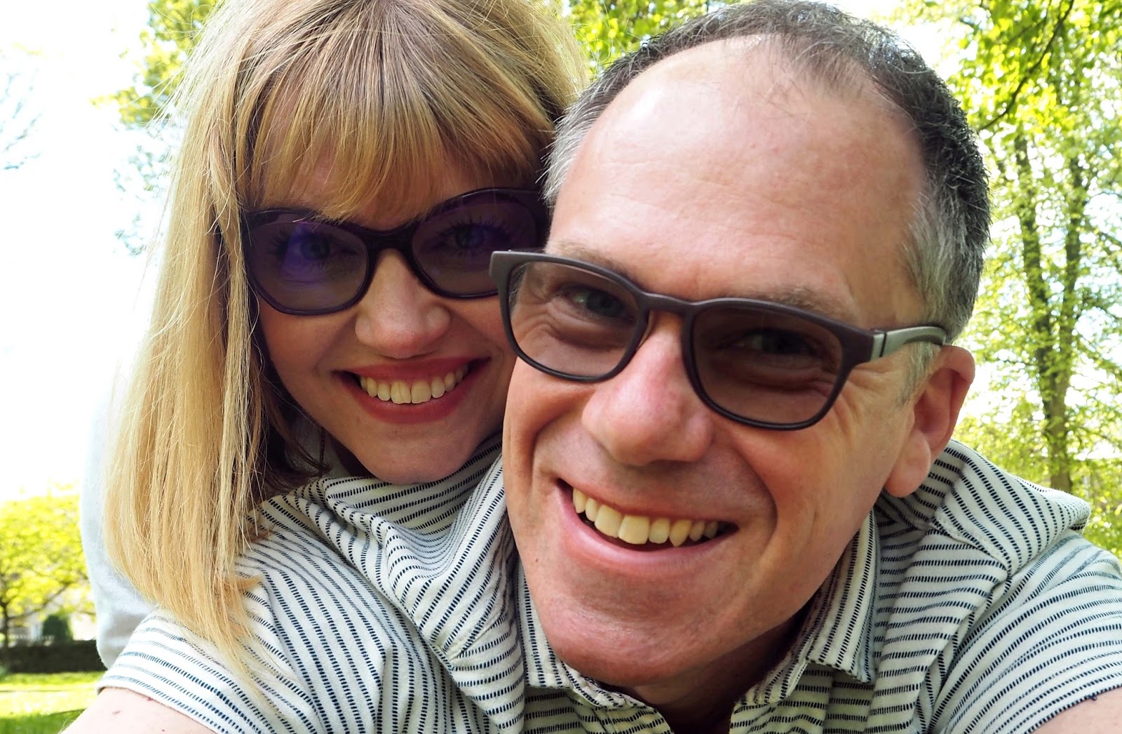What Lizzy Loves Essilor Varilux with Transitions, men's spectacle frame trends. Transitions Style Colours