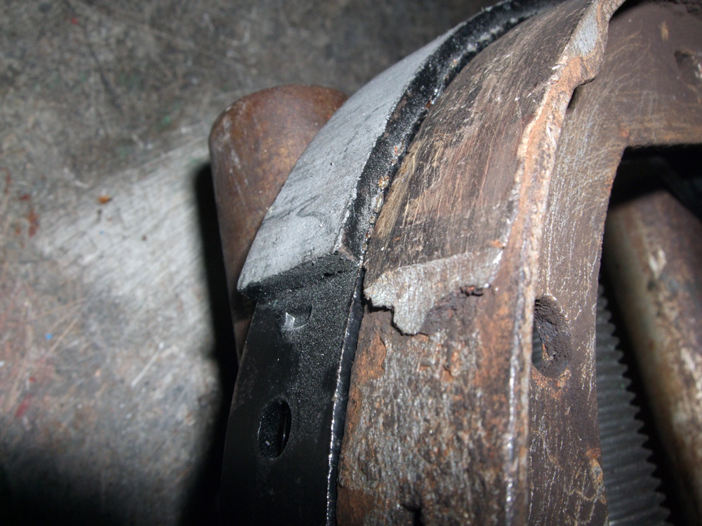 E46 How To: Parking Brake Shoes Replacement