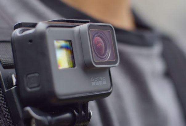 Stunning 4K video and 12MP photos in Single, Burst and Time Lapse modes