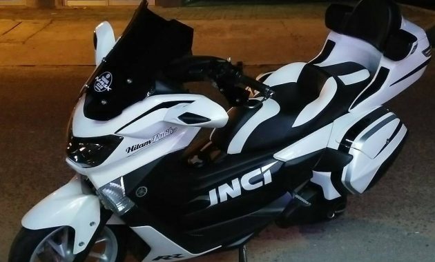 Modifikasi Motor Nmax Warna Putih Lebih Macho dan Keren - Modifikasi.Me