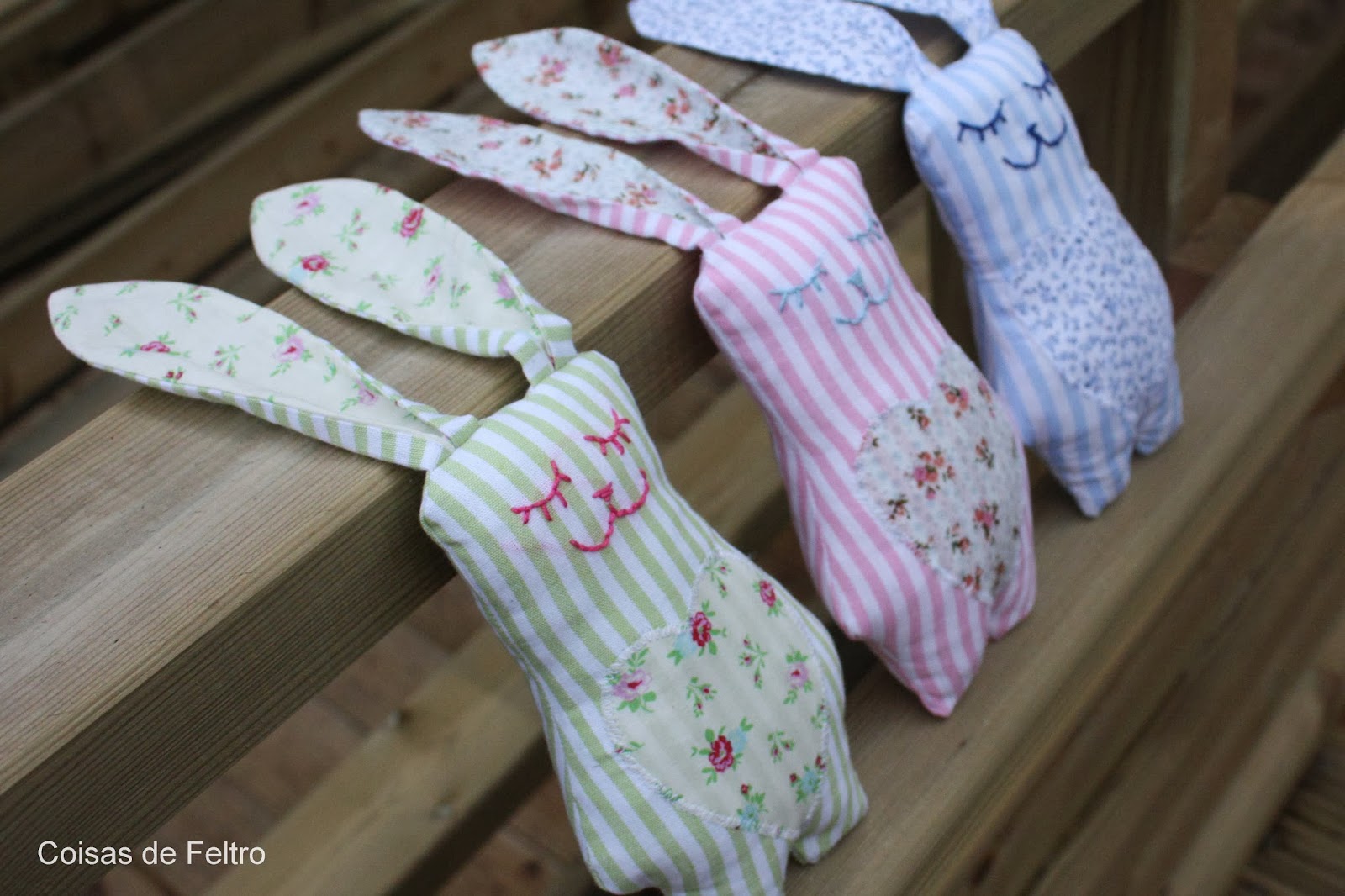 coelhos em tecido costura criativa