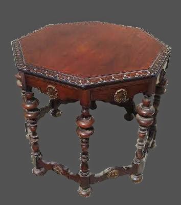 Uhuru Furniture Collectibles 1930s Victorian Gothic Style End 1930s Victorian Gothic Style End Table 175 Sold
