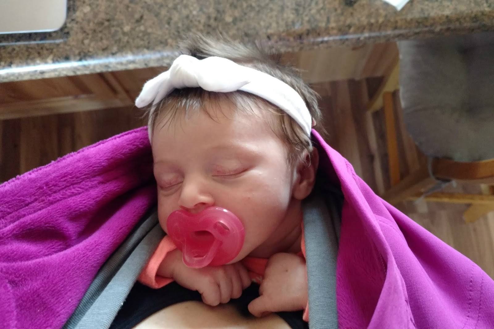 3 Ways My Happy Baby Wrap Makes Me A Better Mom Sunshine and Munchkins