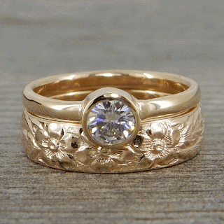 moissanite gold wedding rings
