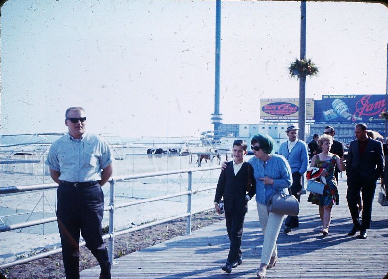 Color Photos Capture Atlantic City Before the Casinos 1960s - 23